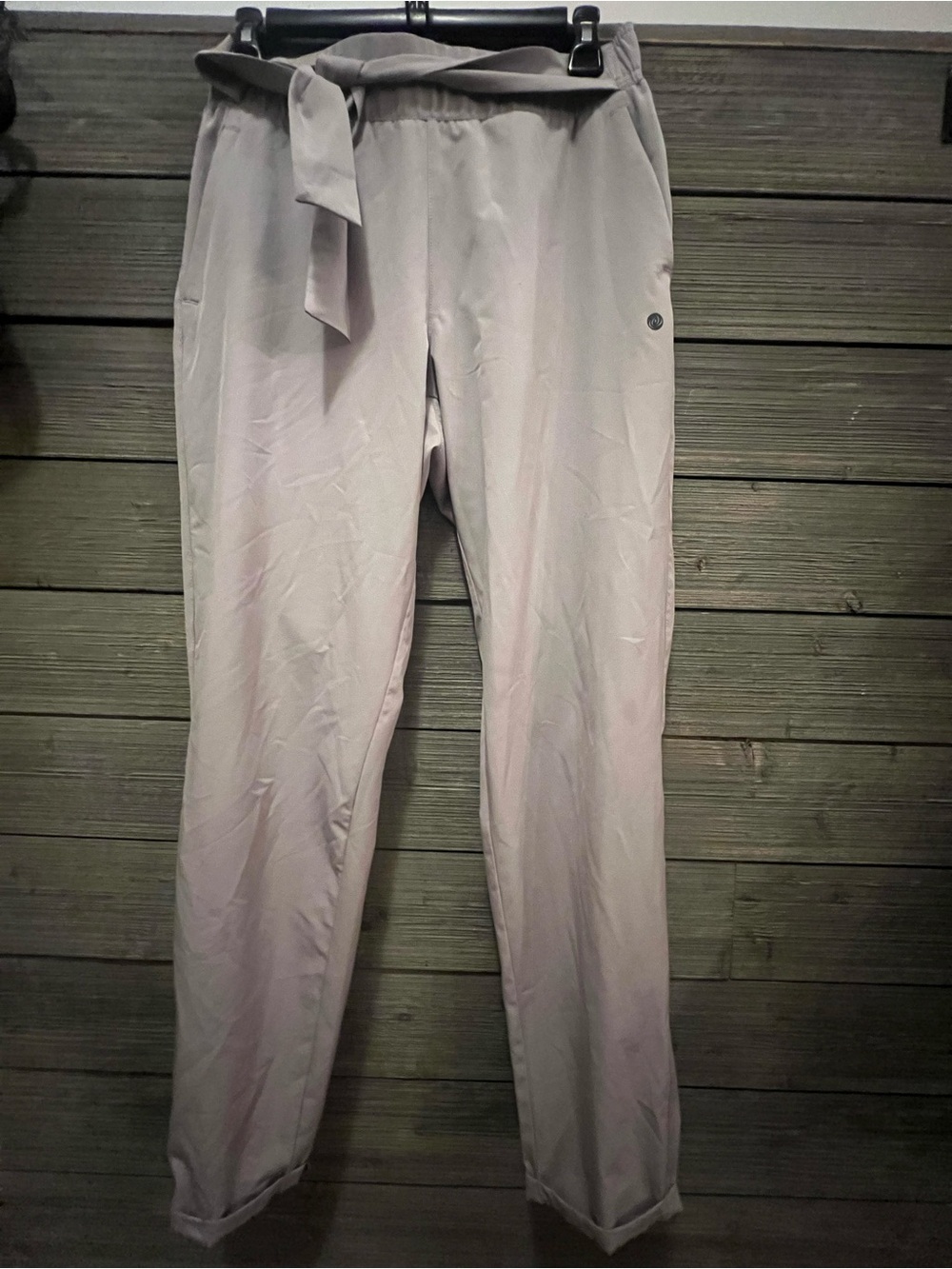 Apana Yoga Lifestyle Tie Front Cuffed Pant